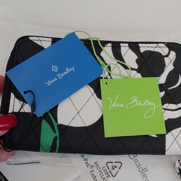 Vera Bradley RFID Grab & Go Wristlet in Imperial Rose, Large - Picture 3 of 6